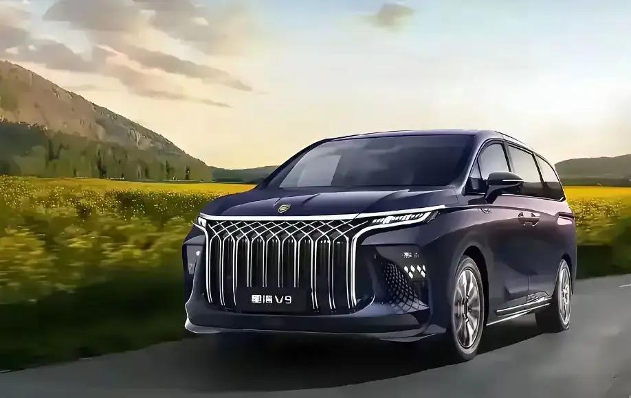 不管你信不信，2026年将出现五大现象。1、退休金不会再出现有人拿一万多，有