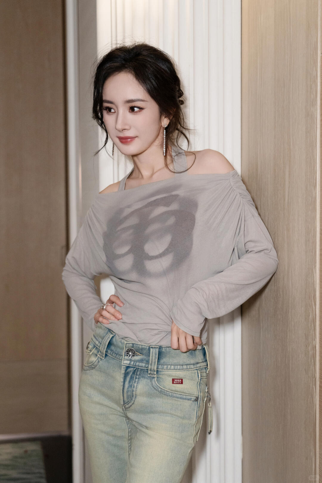 杨幂misssixty全球品牌代言人misssixty审美真好，杨幂演绎春季全