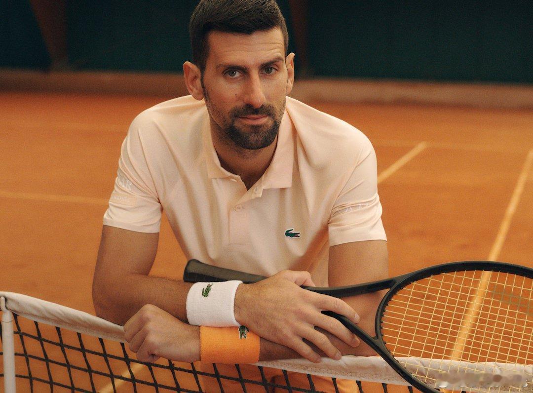 德约科维奇法网战袍，你们觉得如何？ATP