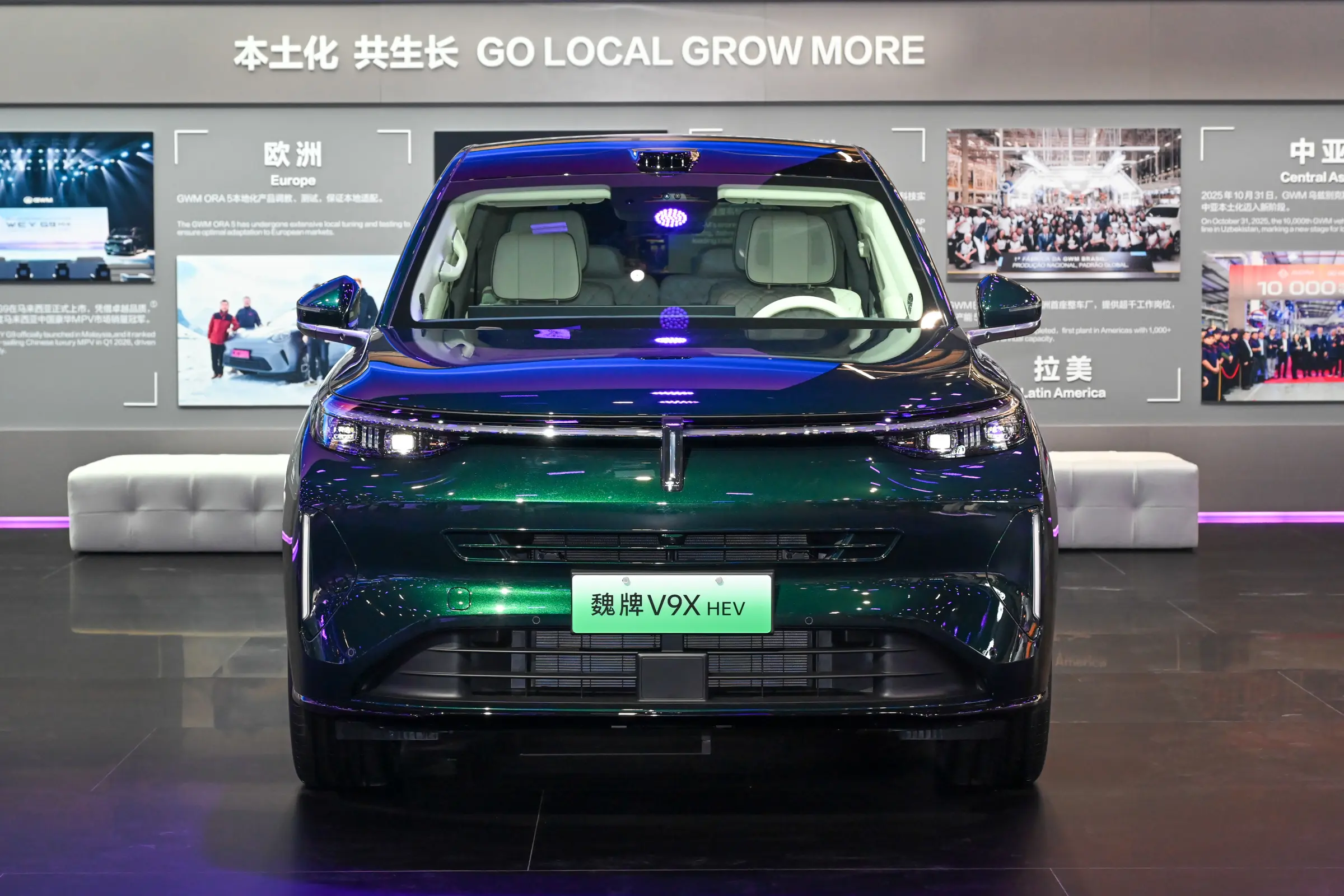 现在这车开始预售了我觉得正式价一定会降价的现在呢，市场啊竞争太激烈了，零跑