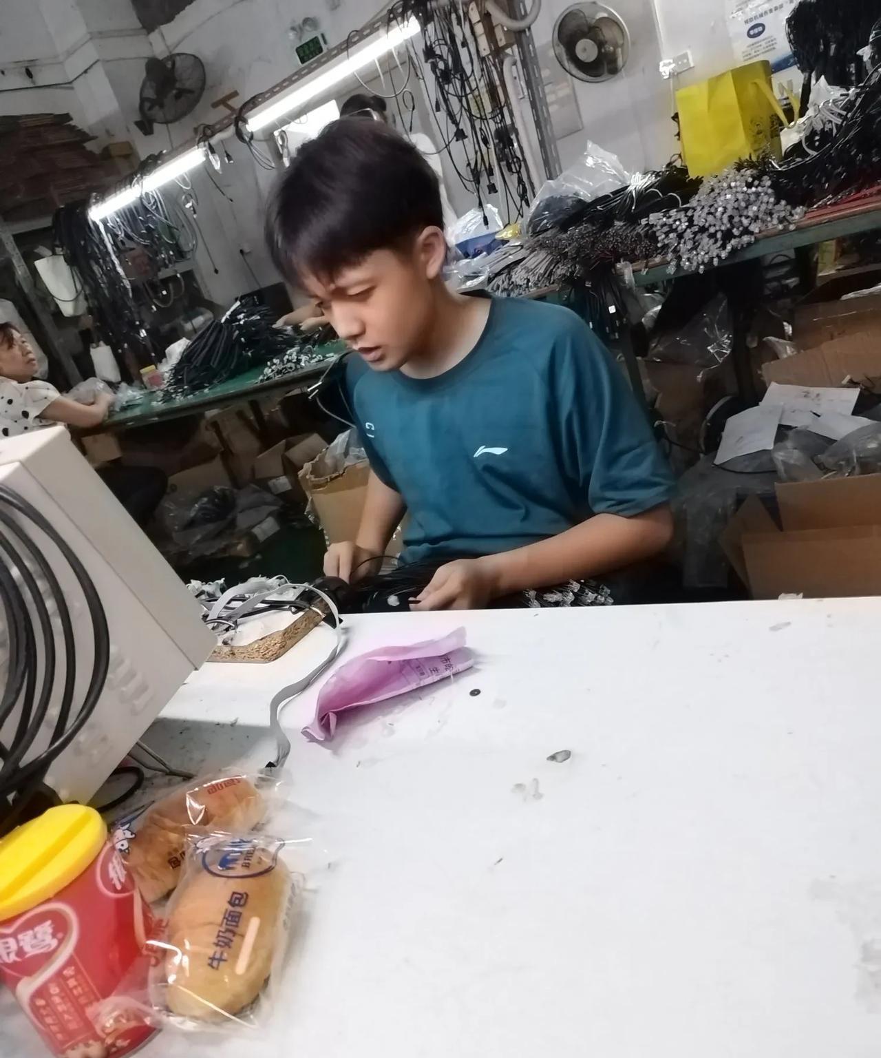 九年级的儿子不是想着努力读书，而是天天想着去做工挣钱，怎么办？实在是没办法，每