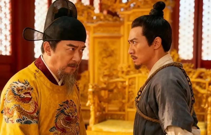 1402年，方孝孺被朱棣诛十族，刑场上行刑官把937人押在了方孝孺面前，当着他面