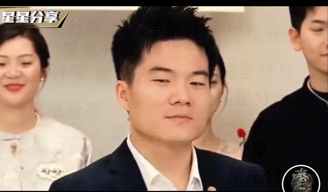 由董宇辉带队的与辉同行，只会越来越好，董宇辉是世界上现象级人物，独一无二。网友的