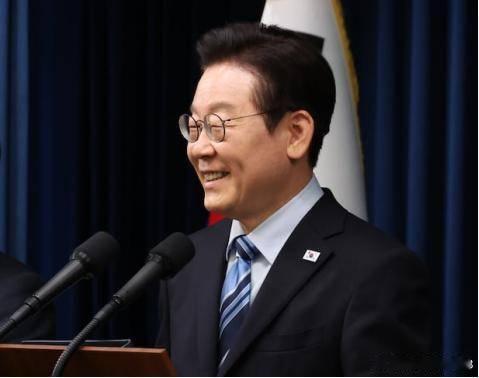 李在明最新涉华表态------据韩国《朝鲜日报》报道，韩国总统李在明14日表示，