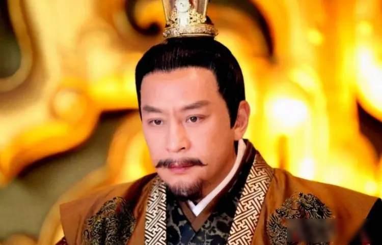 626年，玄武门一场血战。李世民亲手射杀哥哥，又下令诛杀弟弟李元吉——连他的五个