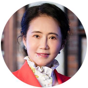 周晓萍还在赌，她赌常州市不会把她怎样，她赌中国车企离不开她，她赌用不了多久一切如