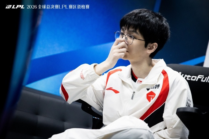 滔搏电子竞技俱乐部发文确认：上单选手ZUIAN两次面签未通过，暂时无法与队伍一同