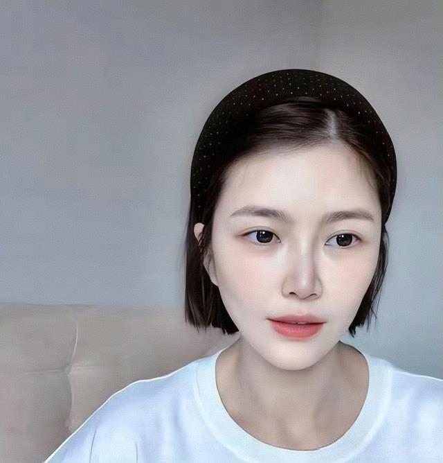 女星王灿被骗灌肠，遭美容院洗脑，还灌错位置，网友：灌哪去了？