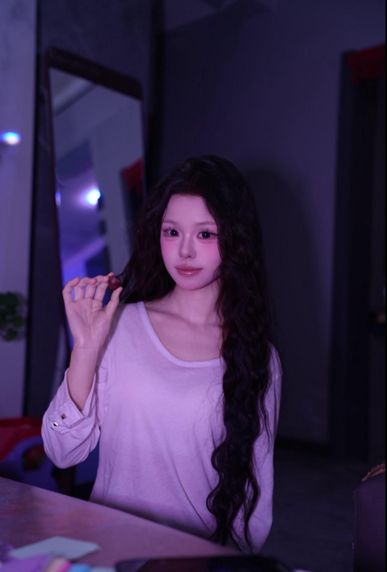 梦里都是我的脸吧