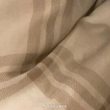 0000龙眼，又称桂圆，是一种深受喜爱的水果，原产于中国南部和东南亚地区，适宜热