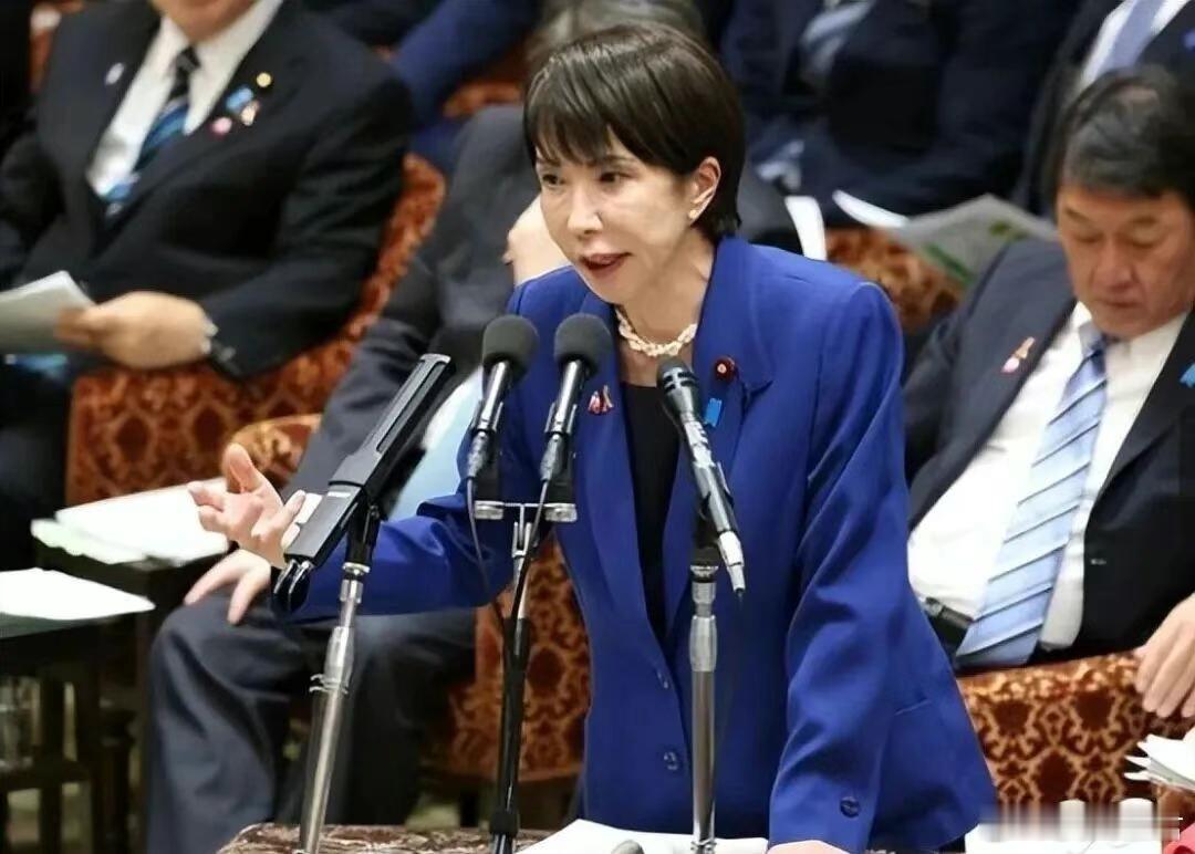 福建舰刚入列，就钓出“大鱼”！高市早苗再踩“红线”，我们是时候谈谈琉球问题了福建