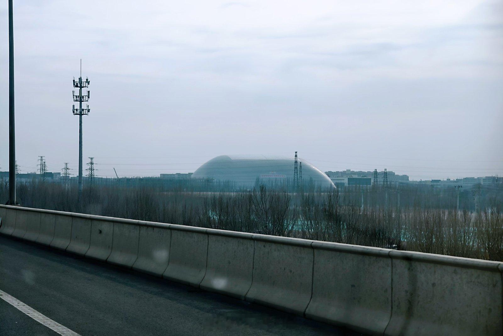 用风琴脚开车真的省电吗有这个说法，而且不只是电车，油车时代就有出租车司机这么干。