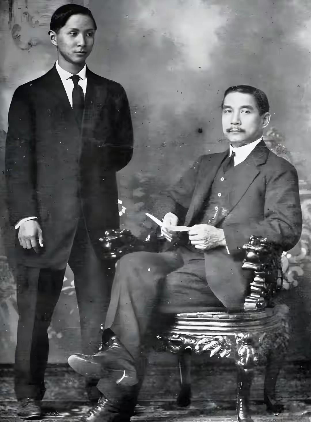 1949年蒋介石撤往台湾，带走所有亲信，唯独抛弃国父独子孙科，原因太现实1