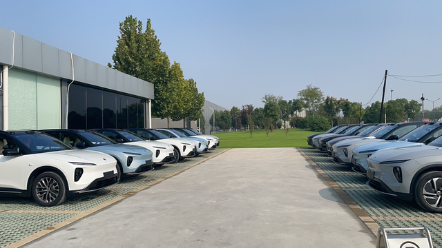 提车两天简单说一下真实感受1.开起来就是电车的感觉，动力杠杠的，反应快，很轻松