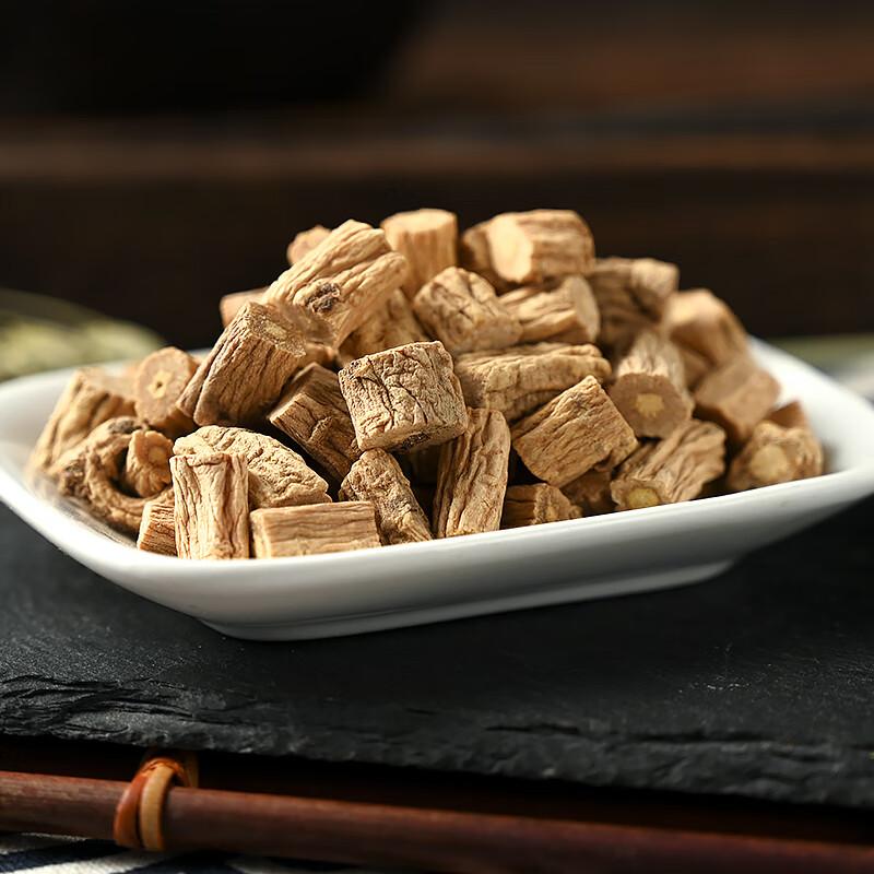 长寿第一诀是气血充盛，一味中药搭配，上益心气、中补脾土、下养肝血一：党参+茯苓