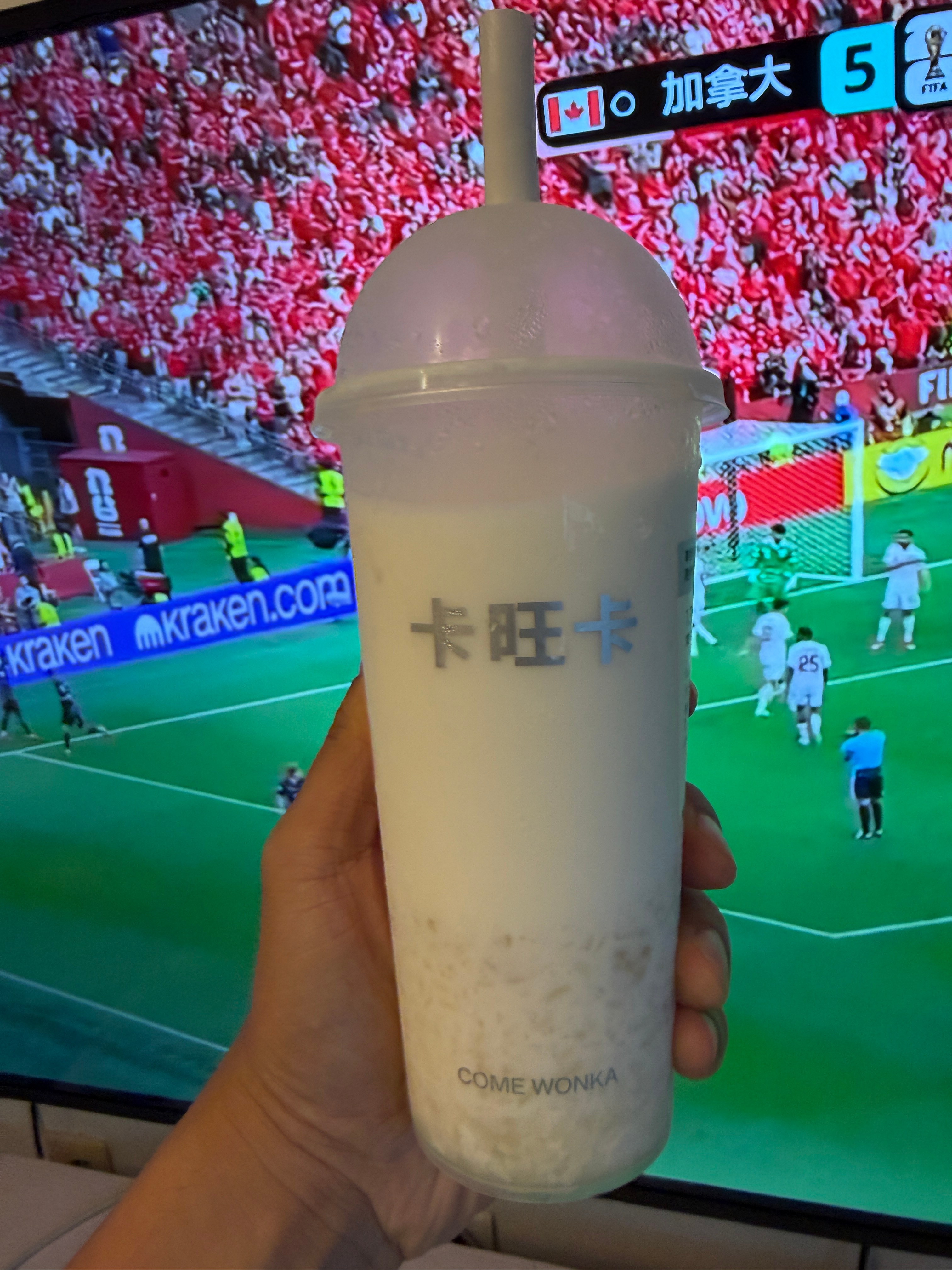 天天排队的卡旺卡，口味也就那样，淡淡的，不惊艳，也不难喝，就是那种喝完就忘了的感