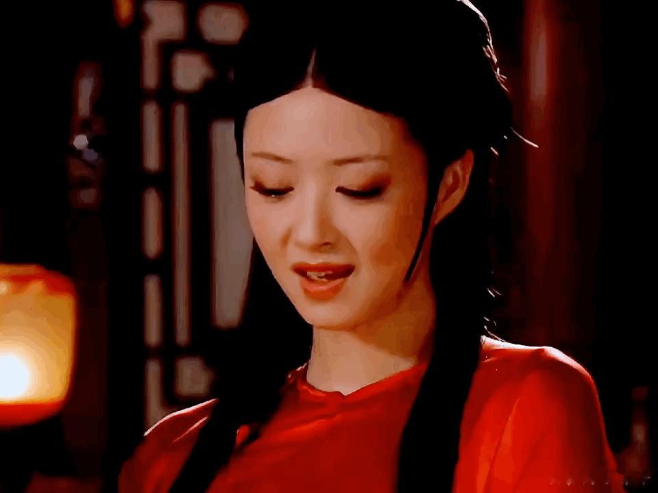 本宫瞧他那狐媚劲儿又犯了