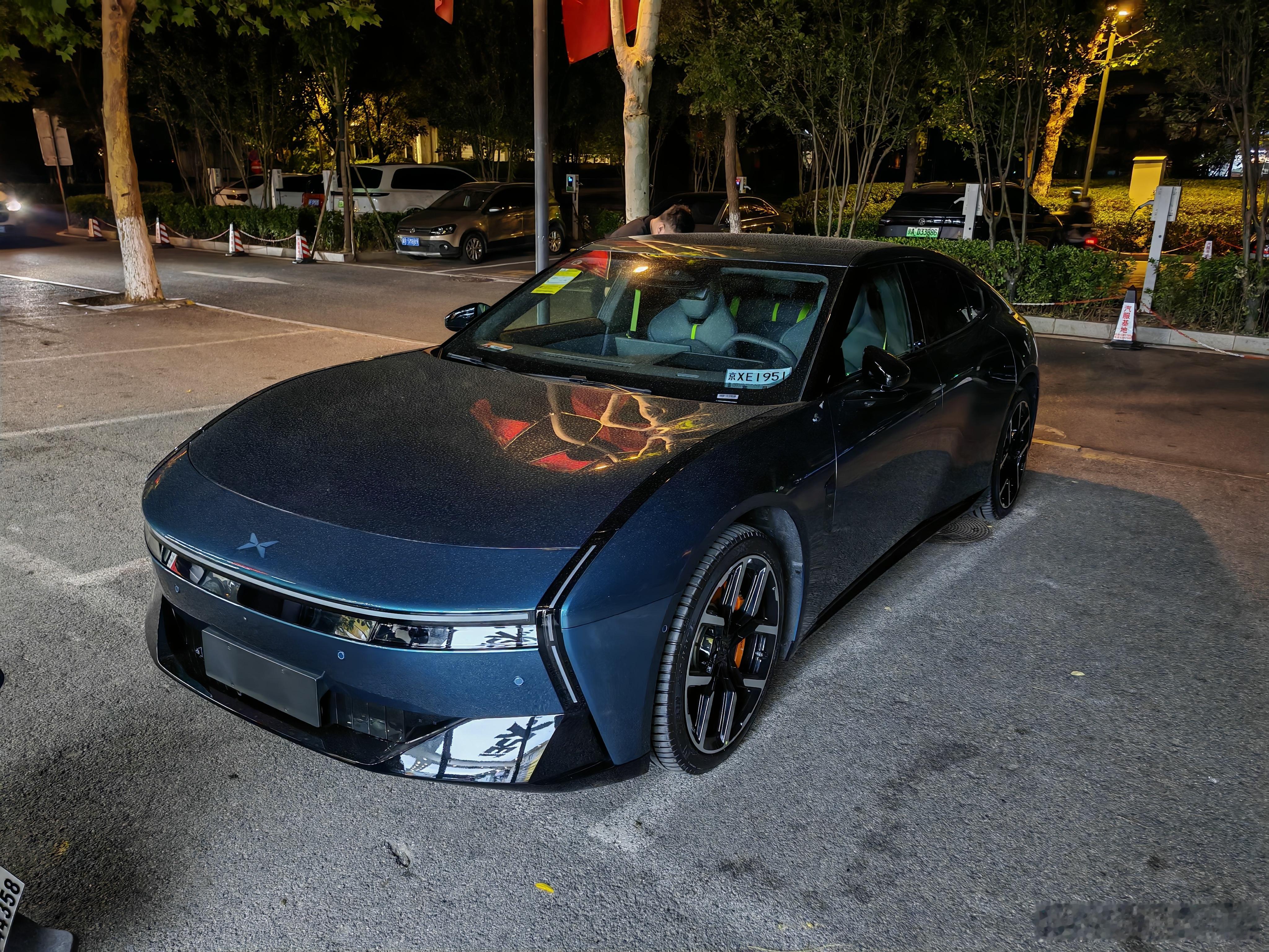 这是小鹏做的车？真好啊想买😄小鹏汽车ps后驱版​​​