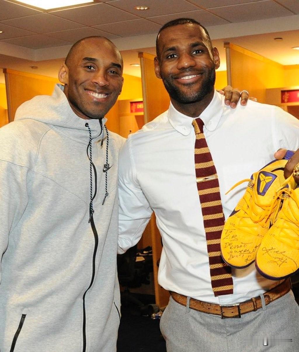 看NBA不bro？知道科比和詹姆斯最大的区别是什么吗？我直说了——他