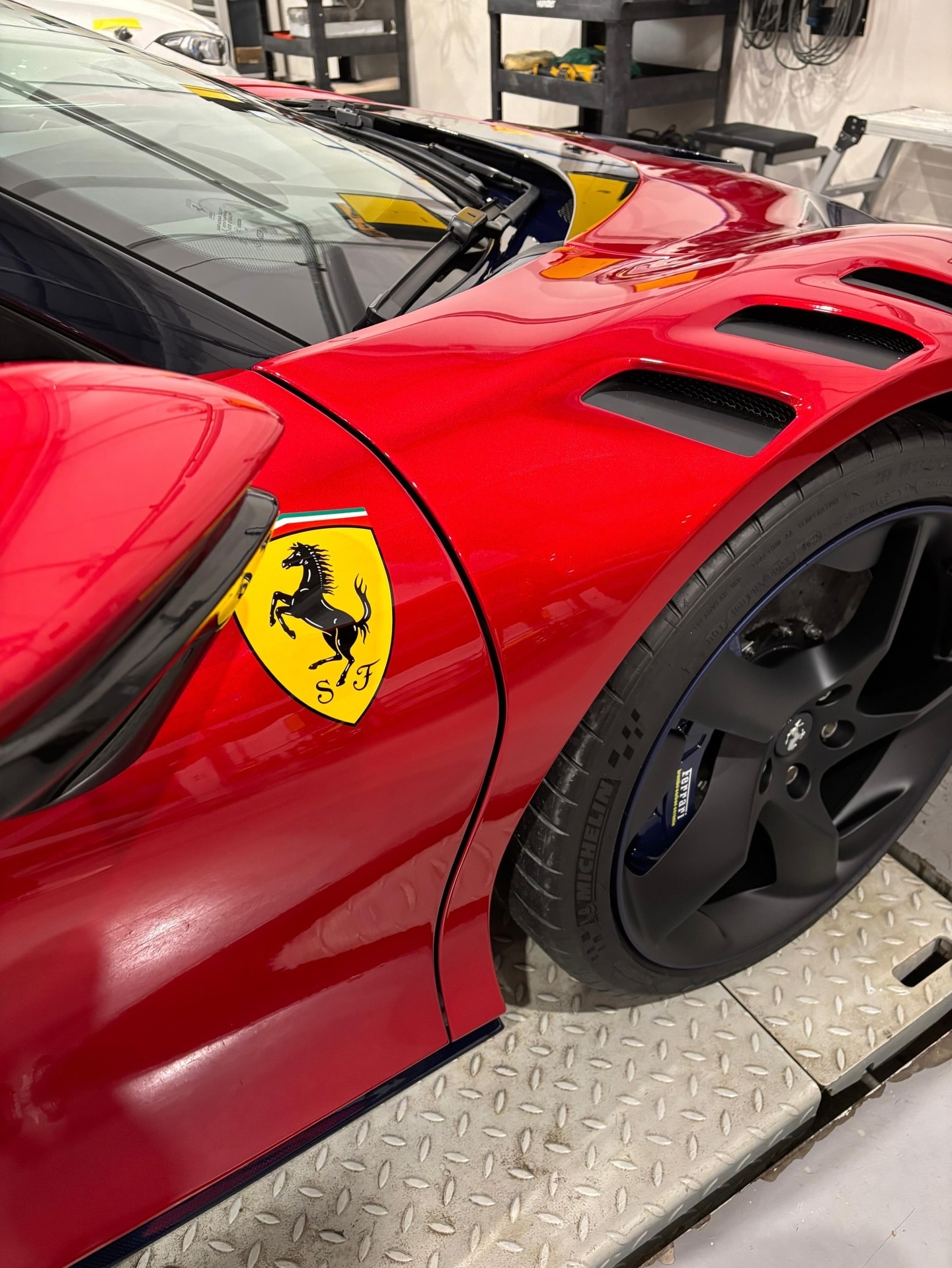 Car时尚🇮🇹FerrariSF90XXSpider..豪车超跑