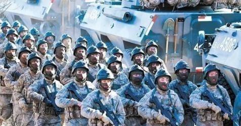 韩国一个军事专家，直接把话挑明了，他说，现在这个世界上，没有任何一个国家敢动中国