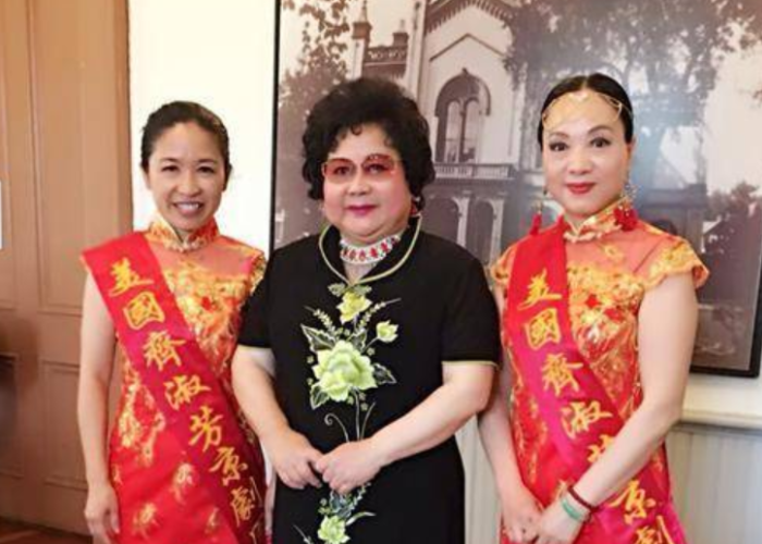 1982年，“小常宝”齐淑芳与30多位同事去美国演出，结果他们留在美国不愿回来，