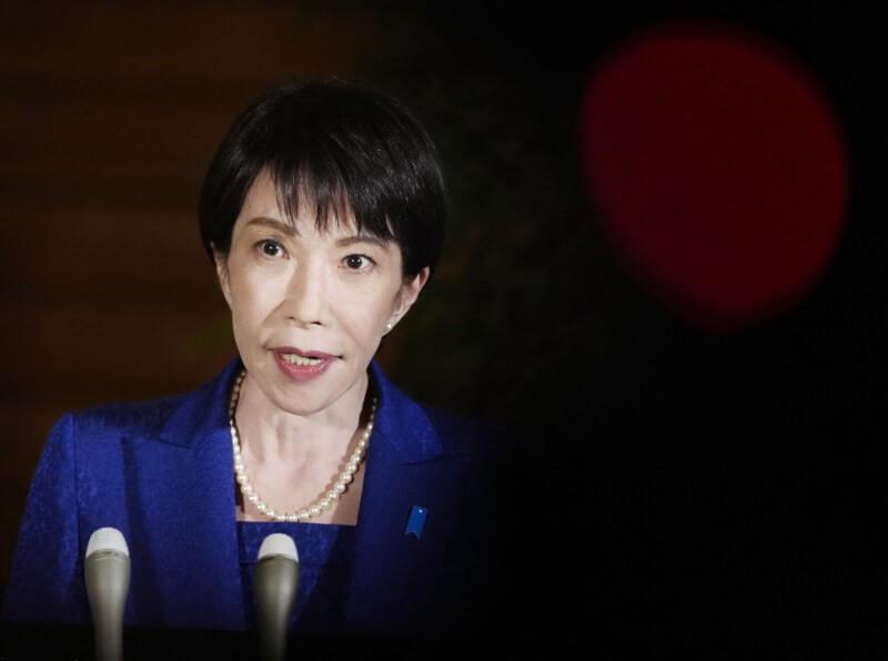 高市早苗悄悄警告右翼分子，千万别去钓鱼岛，不能让中国抓到把柄据路透社27日报