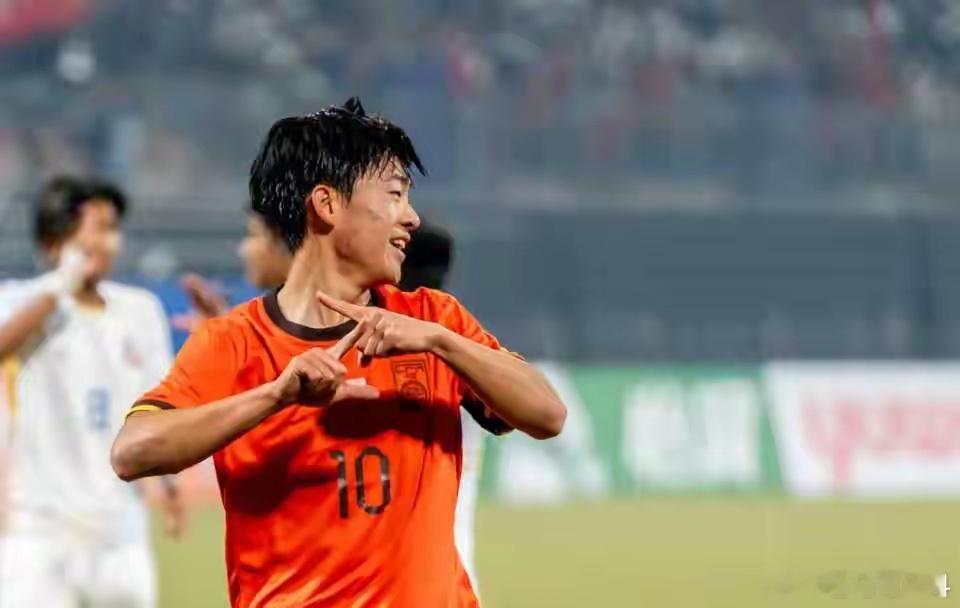 2-1大爆冷！亚预赛一夜变天伊朗伊拉克领衔5强队出局16强落定2026年U1