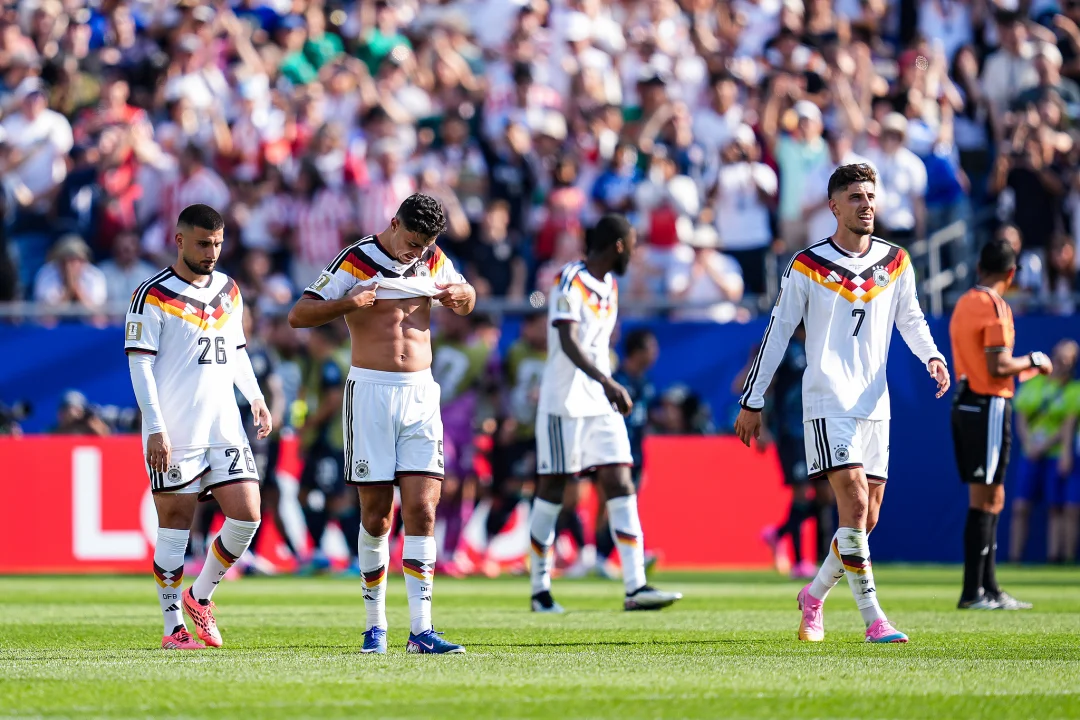 38岁纳帅拒绝辞职！炮轰裁判黑掉德国：丑闻