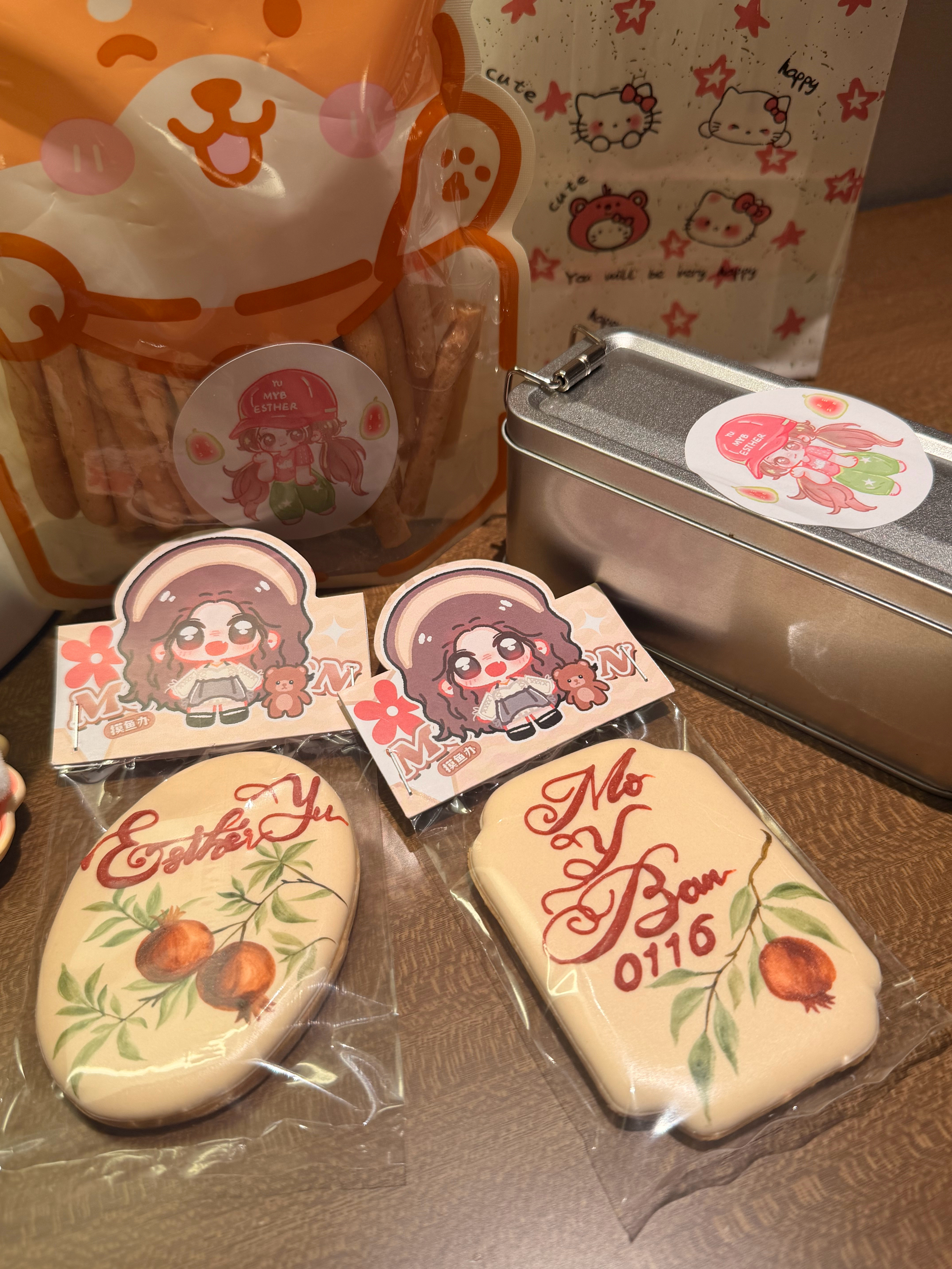 先到横店的人先享受美味饼干和甜品～