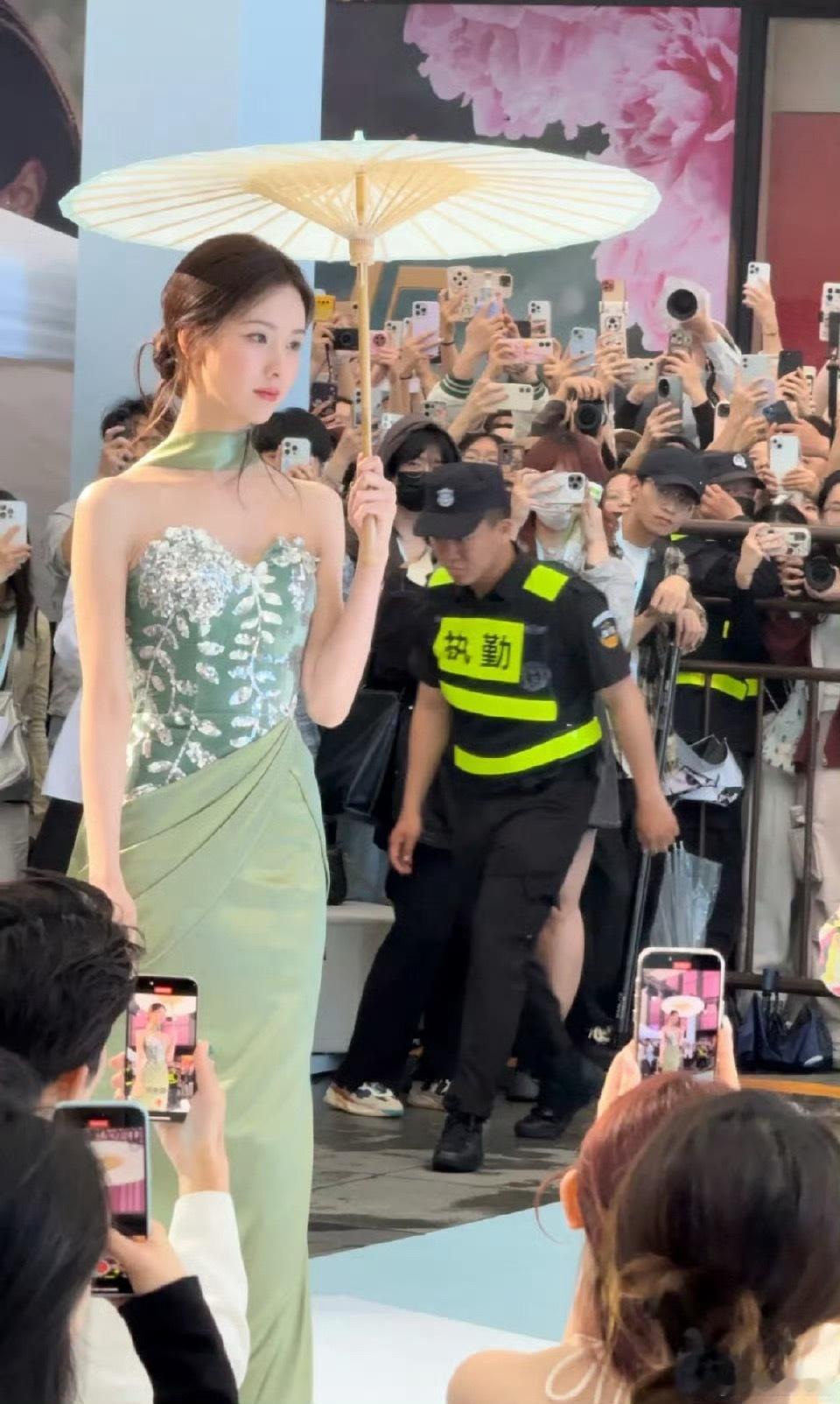 陈都灵我的眼睛得到了净化🍀​​​