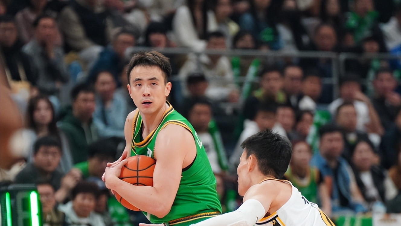 0-3惨遭横扫!大韩挥泪告别暗示将退役,休赛期辽篮有5人面临清洗