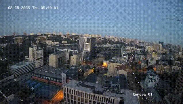 “俄罗斯武装部队对乌克兰12个地区的军事目标发动了大规模综合打击”，当地时间8月
