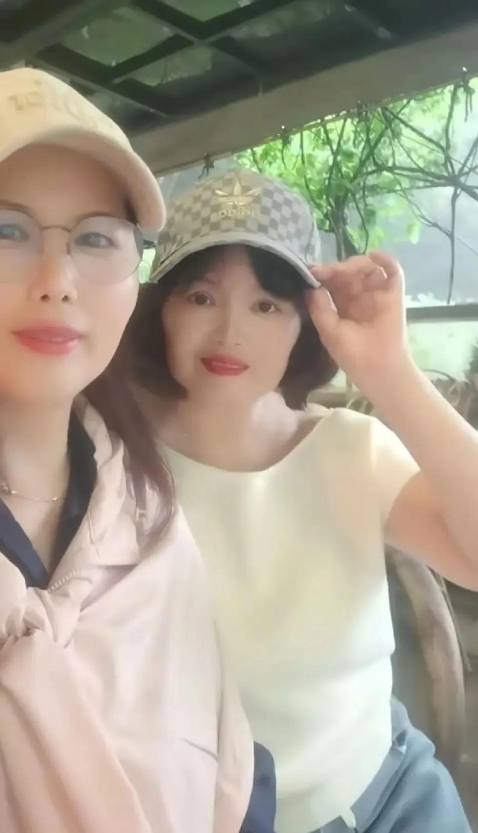 感觉张兰与汪小菲看错人了，小杨阿姨让朋友阿敏证明她很能干，这是啥意思？小杨阿姨离