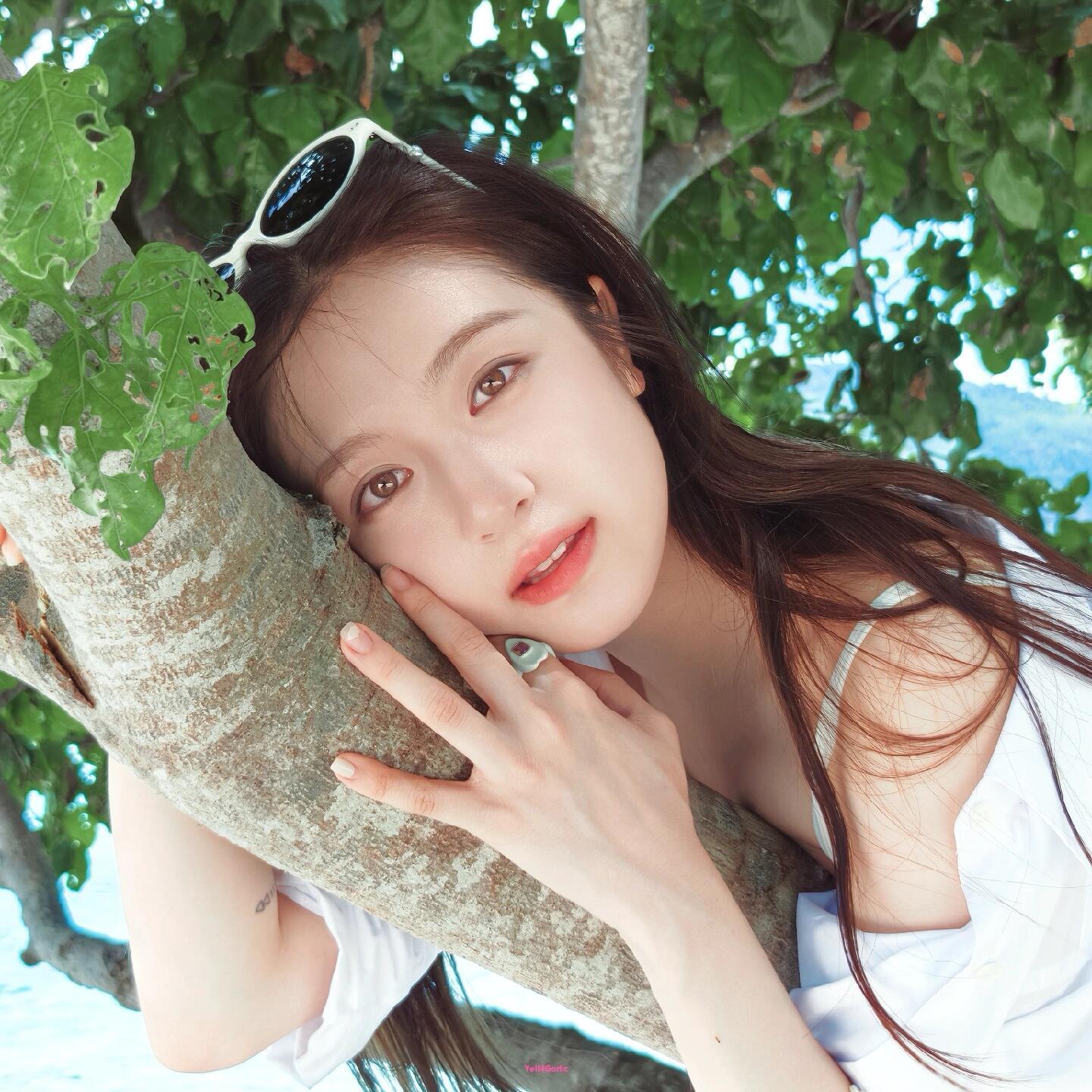 -𝐒𝐇𝐀𝐑𝐄｜李兰迪头像背景图搭配⸝⸝🍏꙳🍃◟🍀。