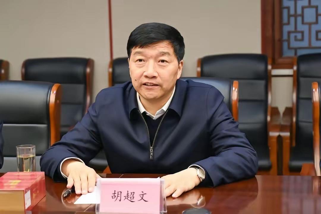 谁能想到，刚满60岁的恩施州委书记，倒在了退休门槛上！耳顺之年本该安稳等退休