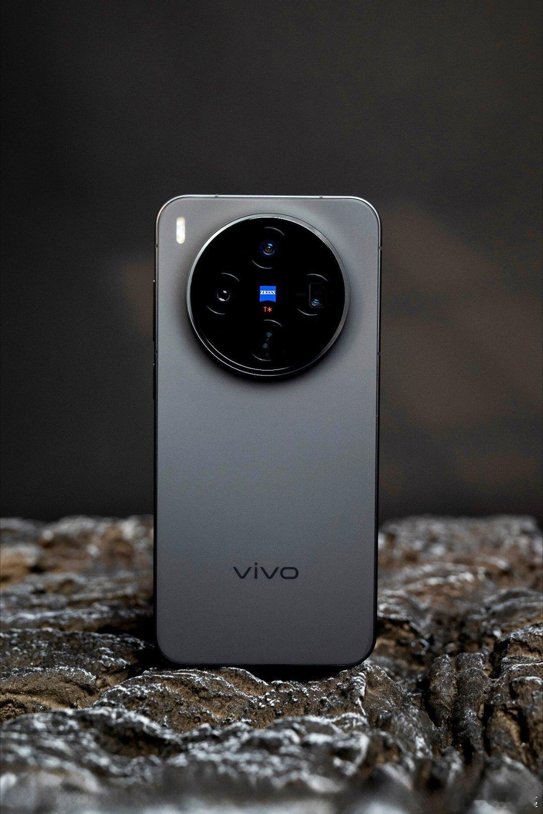 vivoX300图赏，手感特好，影像表现很强。​​​