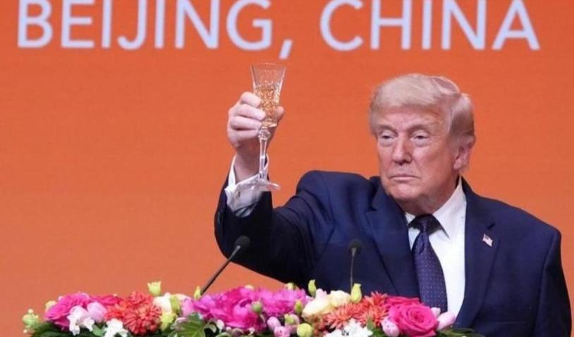 特朗普已经带着满满的成绩单登上了回国的飞机，本次访华将成为特朗普执政生涯的一大亮