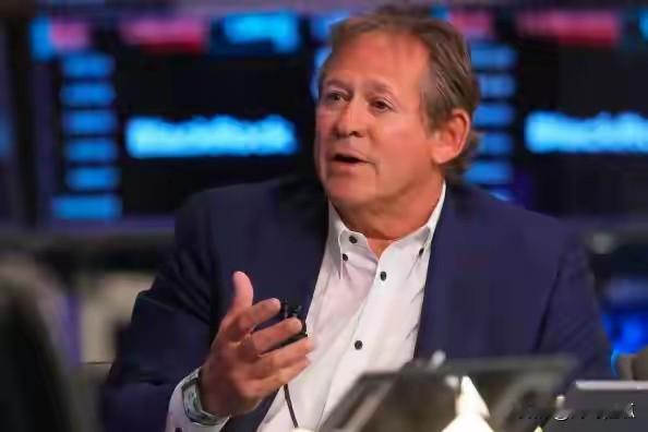 美联储主席最热门人选出炉：华尔街“局外人”搅动全球市场神经当全球金融市场屏