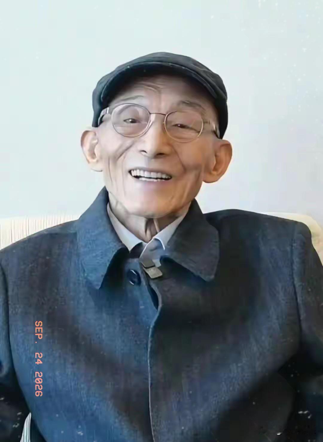 看了“济公”游本昌老爷子去世的消息我默默的做了五个决定：决定一：不再嫌弃手