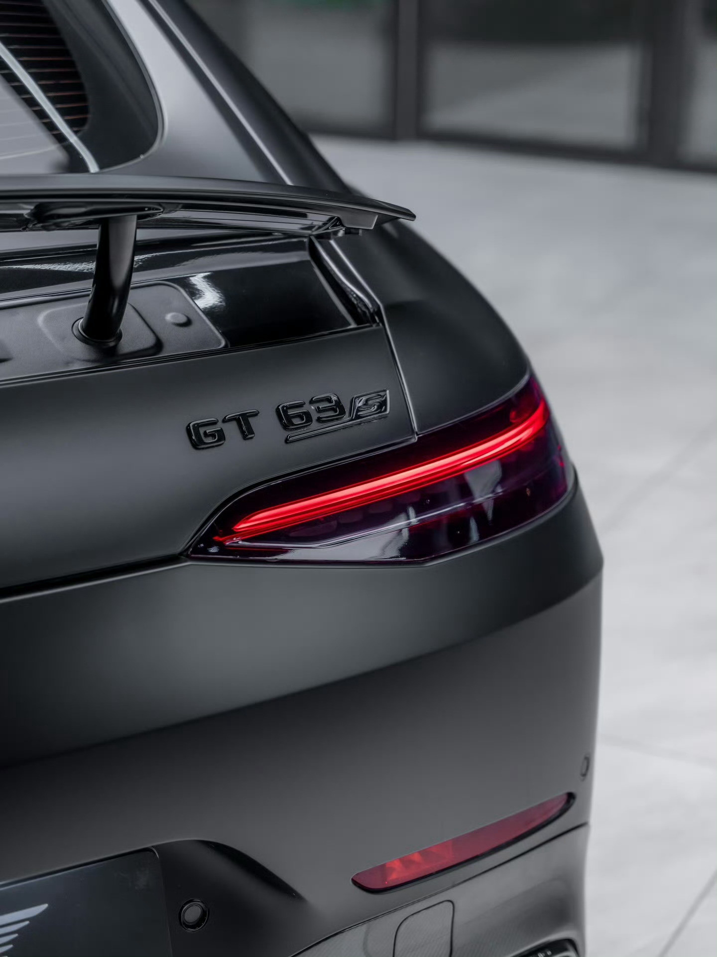 梅赛德斯–AMGGT63S4MATIC+