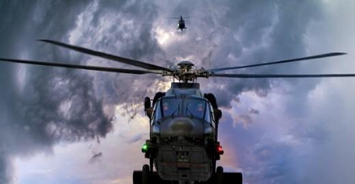 中国要动手了？不是要动手是早就动上了！你看看这几年，芯片断供、舰队堵门、关税