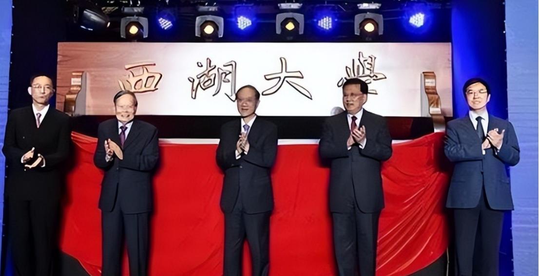 都说西湖大学牛，可你知道它背后站着多庞大的“金主”天团吗？ 施一公曾把所有捐
