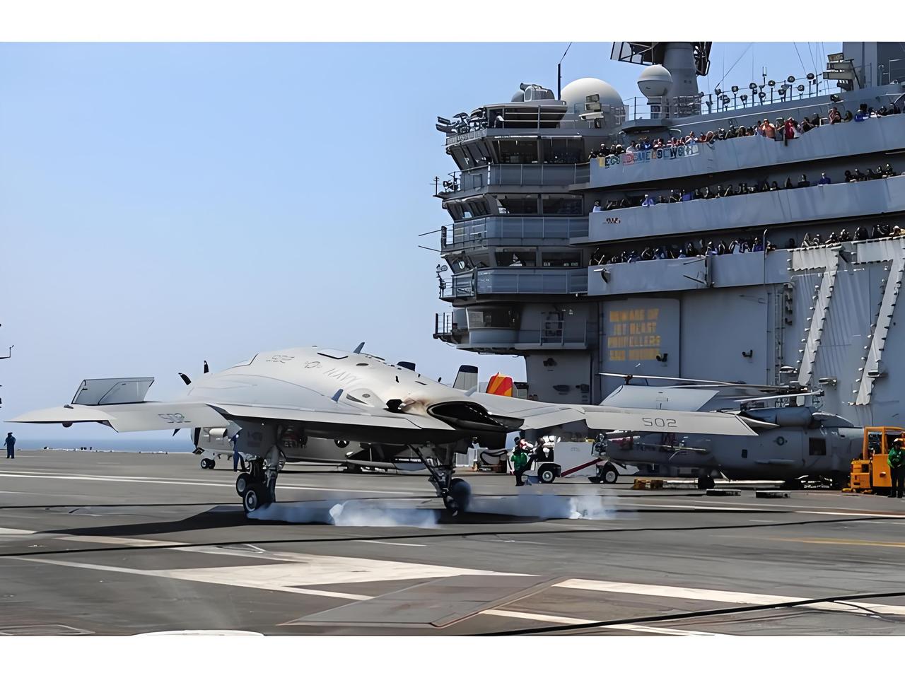 特朗普离谱，没想到，美国的航母也很离谱。特朗普下令美国航母“乔治·H·W·布