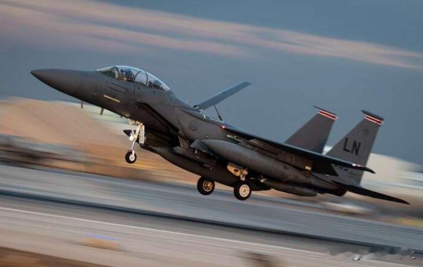 果然被说中了！美军在中东频繁调兵，这么大动作真的只是为了威慑吗？1月21日，