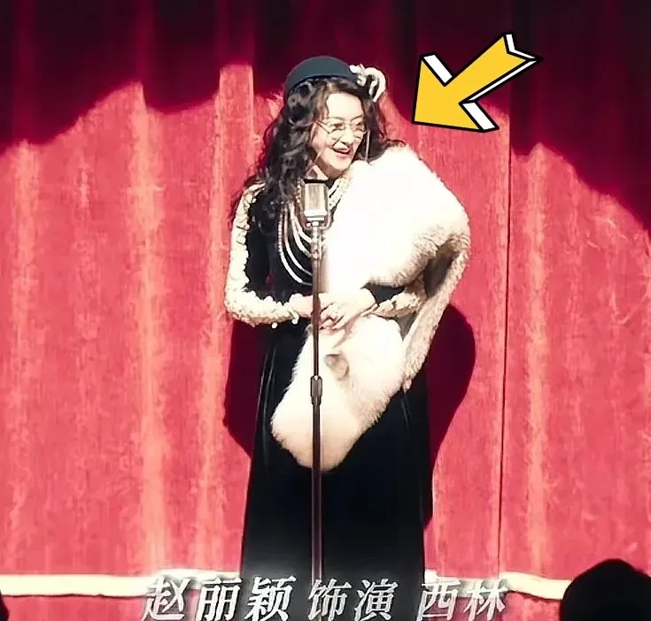 看杨幂、章子怡大秀闺蜜情那一刻，赵丽颖是不是也意识到拍这个《酱园弄》被坑了😂