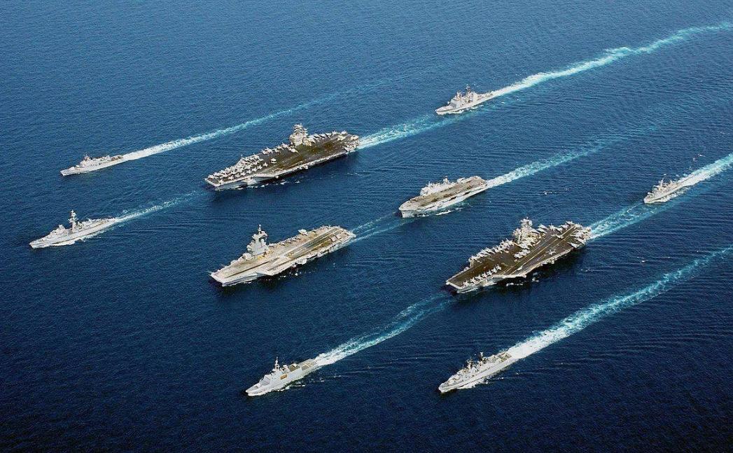 /美国为啥要打委内瑞拉，一是为了攫取委内瑞拉的石油资源，二是为了美元霸权，扼杀中