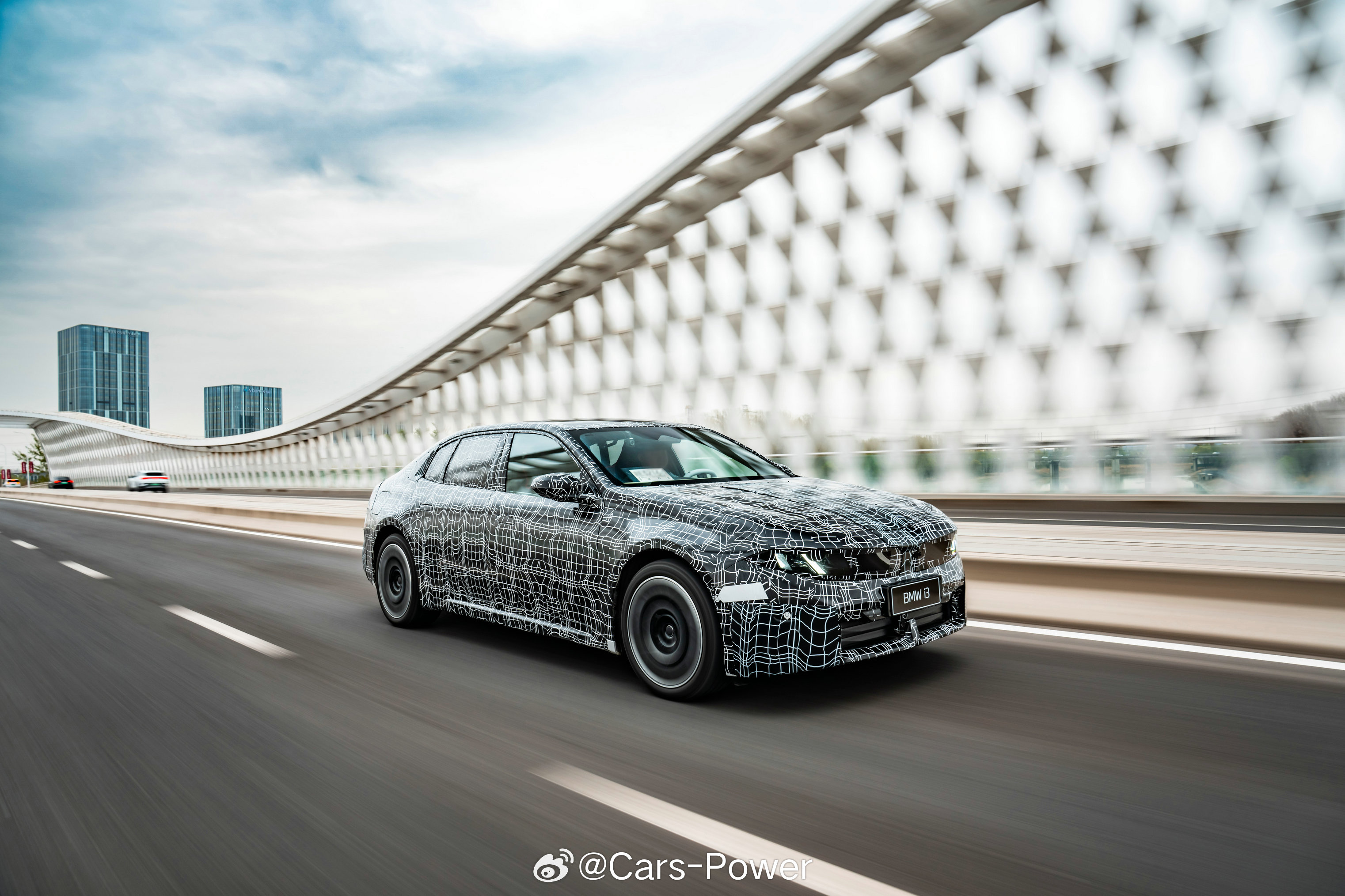 本月底2026北京车展，宝马将携史上最强大16款新车型阵容亮相，其中4款全球首发