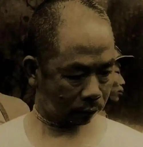蔡正元说，真实的吴石将军比电视剧更可歌可泣。蒋介石为了警告军中不可以投靠共产党，