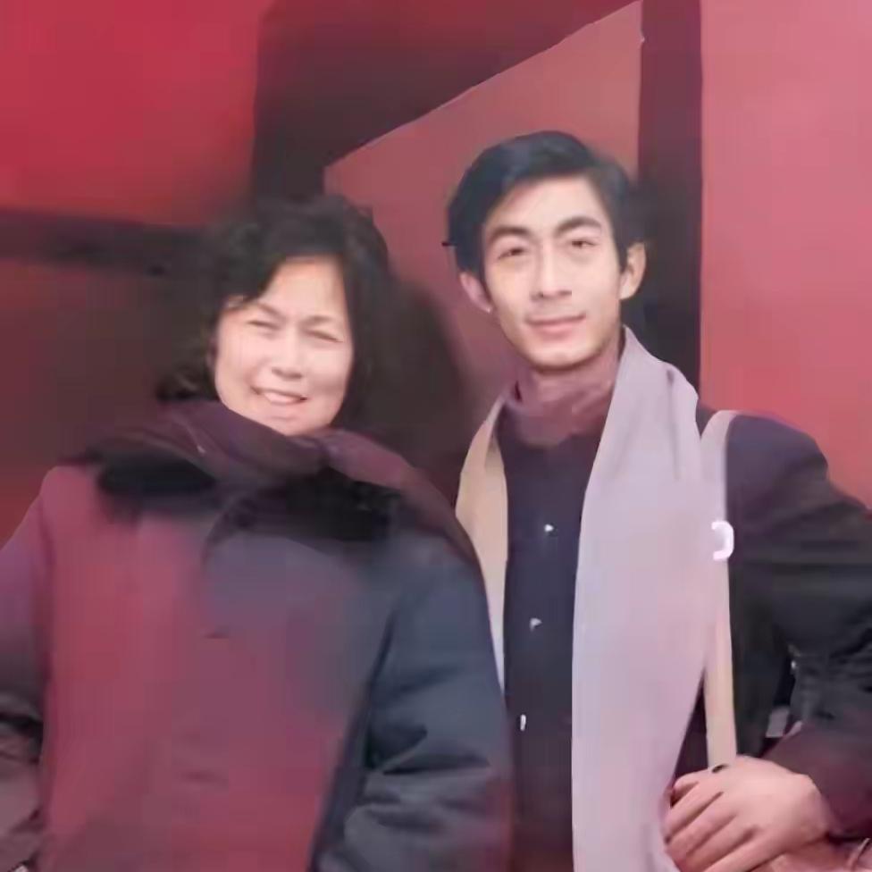 杨洁导演说：章金莱（六小龄童）太娇贵了，他不是我心中最好的孙悟空，是他爸强塞给剧